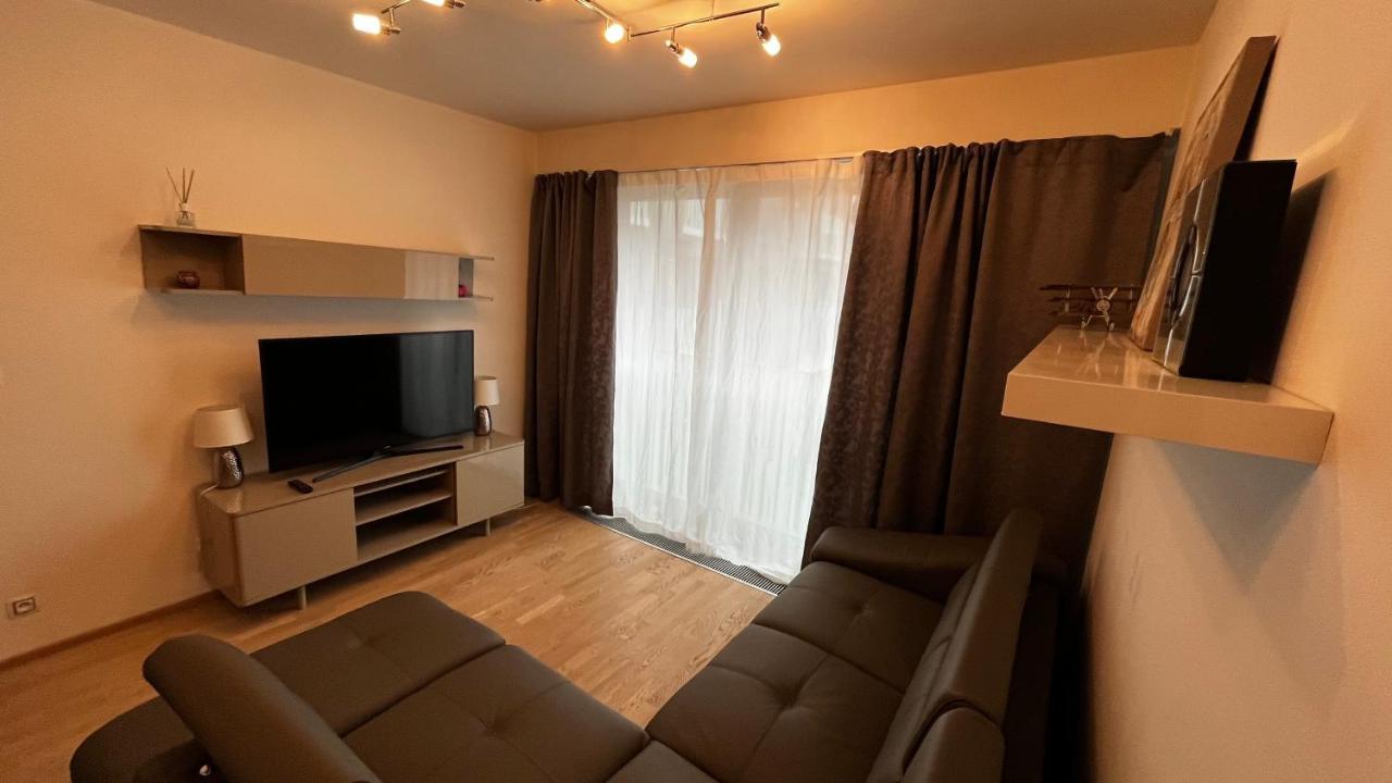 Residence Garden Tower - 8 Min Do Centra, Garaz Prague Extérieur photo