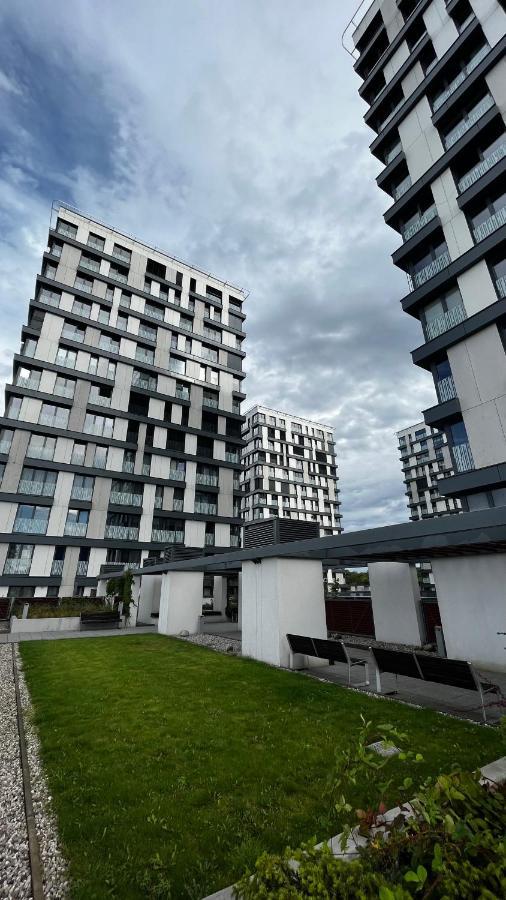 Residence Garden Tower - 8 Min Do Centra, Garaz Prague Extérieur photo